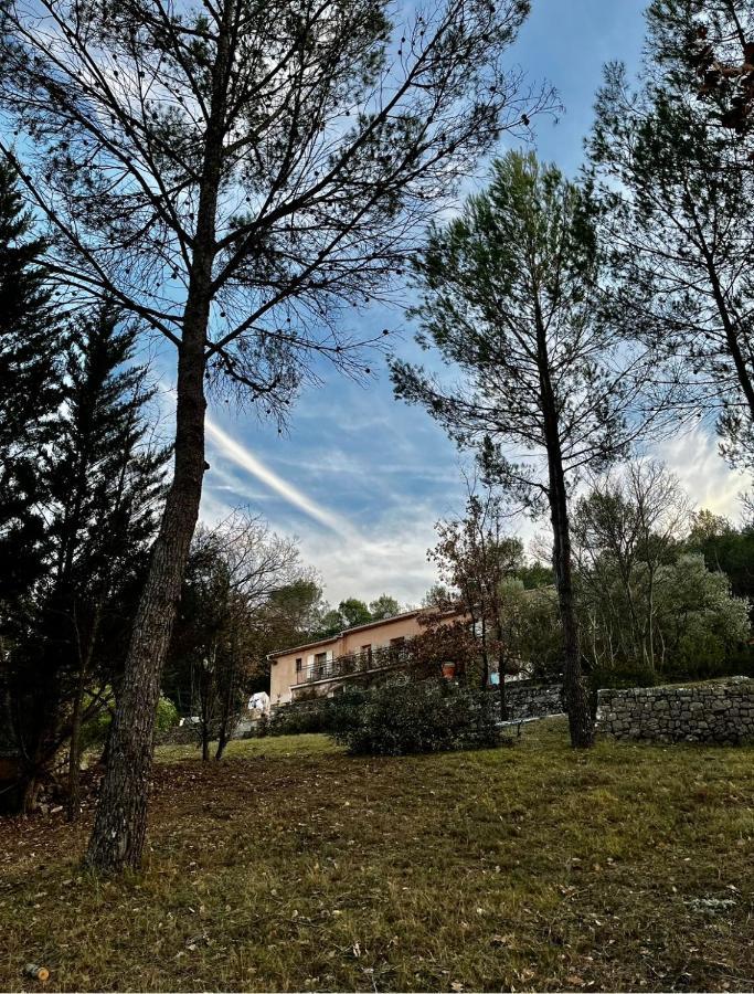 Natur & Jasmin Chambres D'Hotes Naturistes En Provence Лорґ Екстер'єр фото