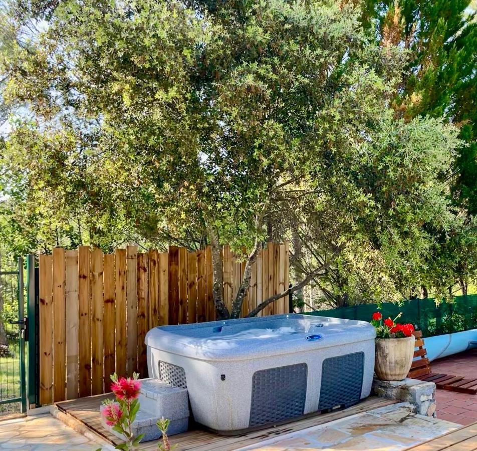 Natur & Jasmin Chambres D'Hotes Naturistes En Provence Лорґ Екстер'єр фото